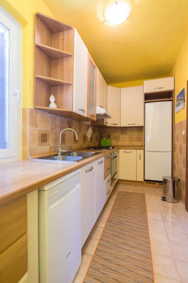 Villa House Andrea à Lastovo Extérieur photo