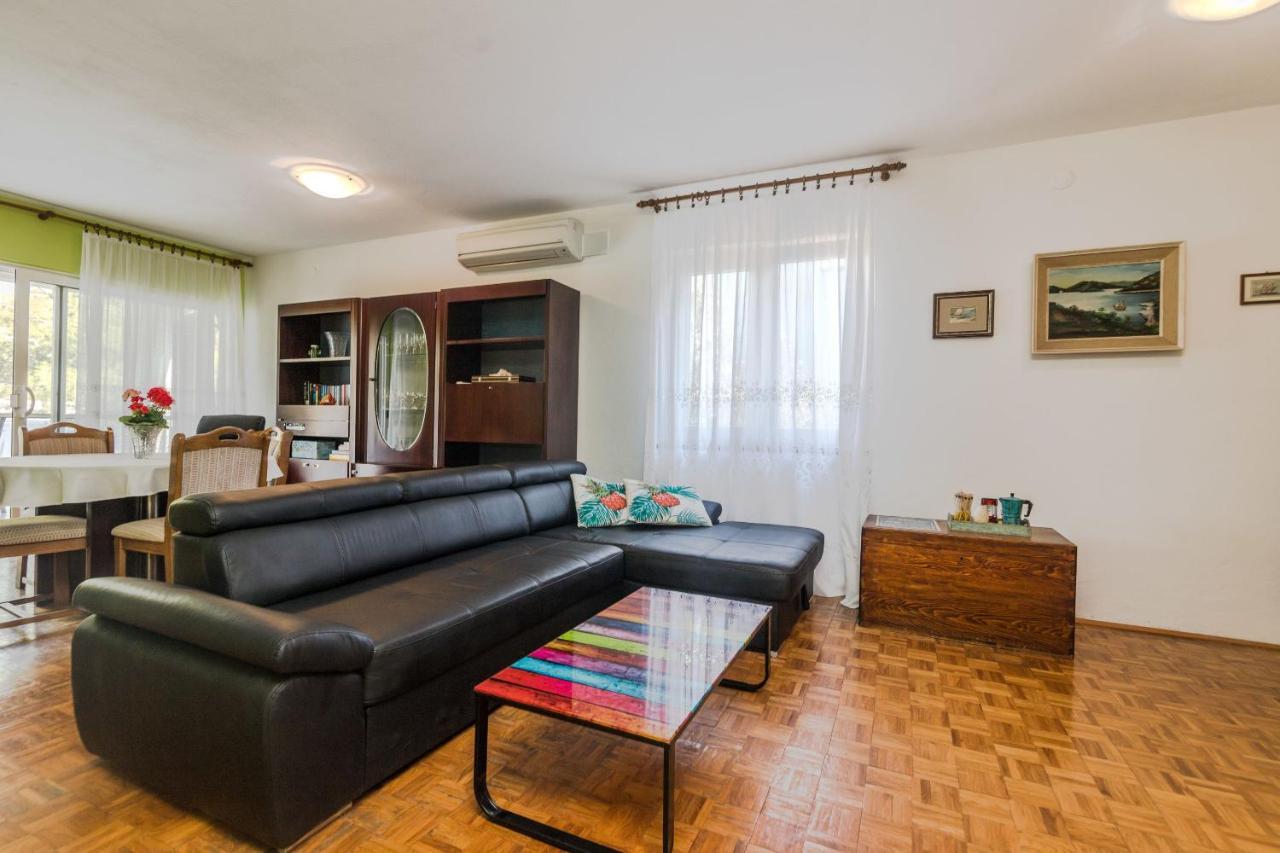 Villa House Andrea à Lastovo Extérieur photo